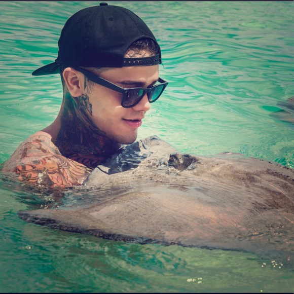 Meet your Posher, Jesse - Picture 1 of 1